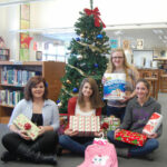 HS Student Council Brightens the Holidays for 46 District Families HS Student Council Brightens the Holidays for 46 District Families