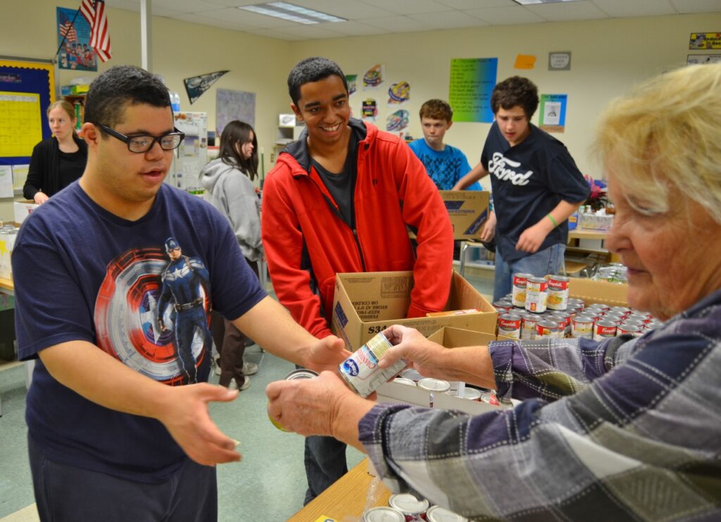 PMHS students lend a hand.