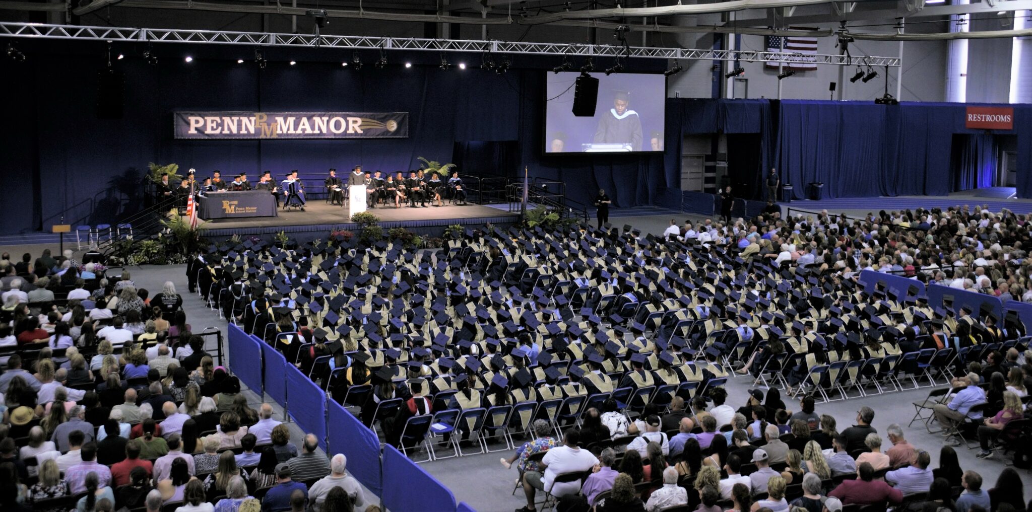 400 receive diplomas at Penn Manor High School commencement