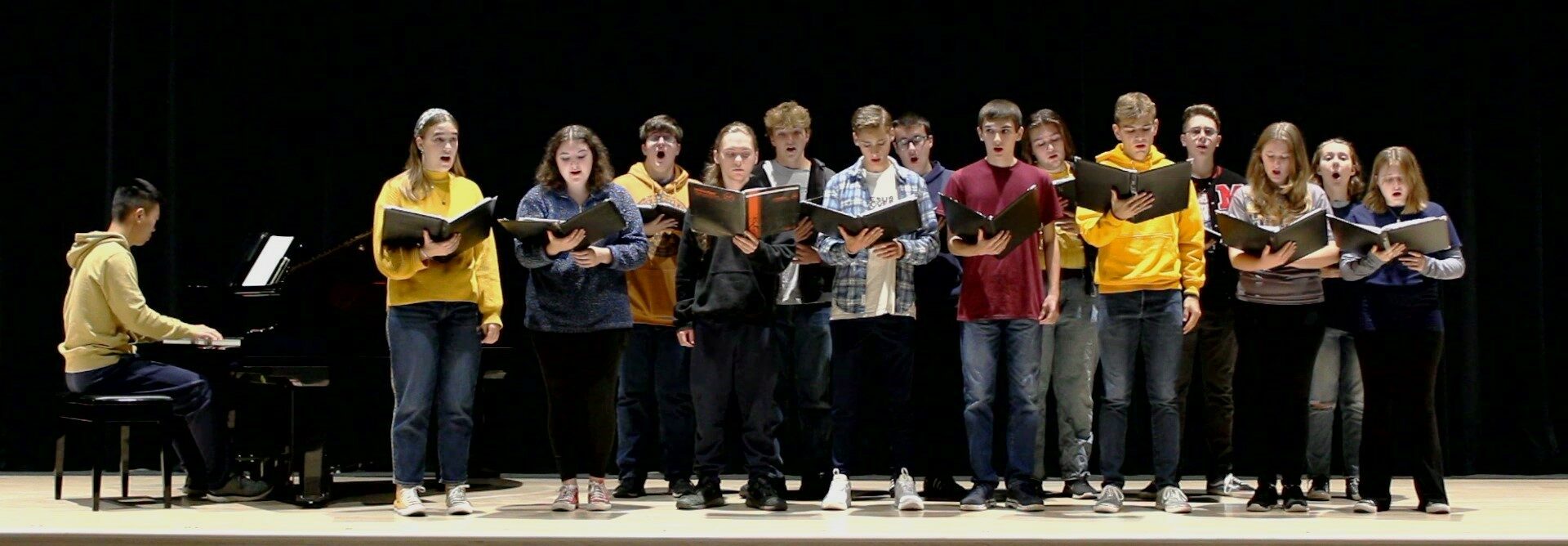 Fifteen Penn Manor students selected for District Chorus